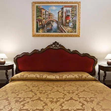 Lejlighed At 2 Minutes From San Marco Square *